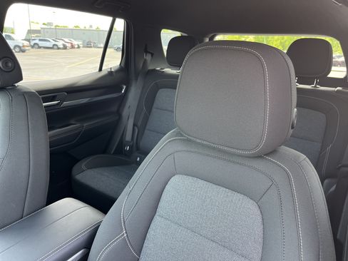 New 2026 GMC Terrain Elevation w/ Technology Package II AWD/4WD image 34