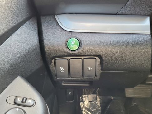 Used 2015 Honda CR-V EX image 17