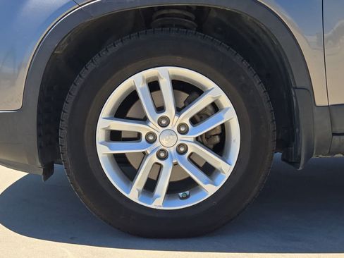 Used 2015 Kia Sorento LX FWD image 12