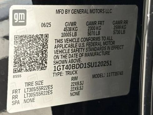 Used 2025 GMC Hummer EV 2X AWD/4WD image 44