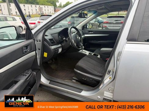 Used 2012 Subaru Outback 2.5i Premium AWD/4WD image 9