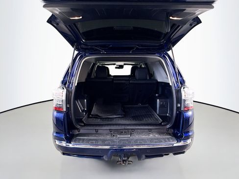 Used 2022 Toyota 4Runner Limited AWD/4WD image 24