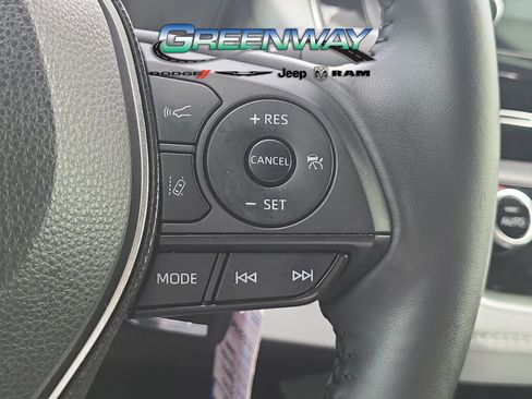 Used 2020 Toyota Corolla SE image 25