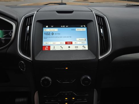 Used 2016 Ford Edge SEL w/ Equipment Group 201A image 19