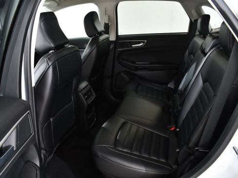 Used 2023 Ford Edge SEL w/ Convenience Package AWD/4WD image 16
