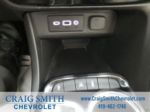 Used 2023 Buick Encore GX Select image 32