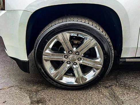 Used 2020 GMC Yukon Denali w/ Denali Ultimate Package AWD/4WD image 36