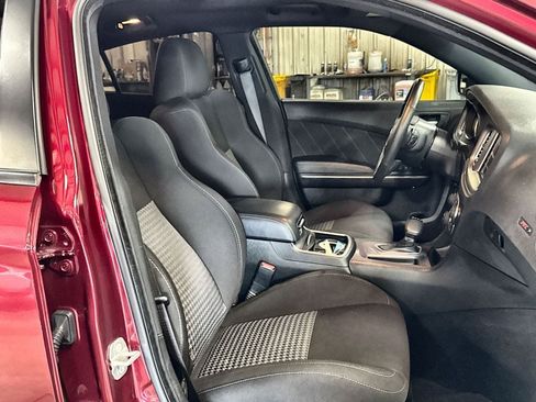 Used 2023 Dodge Charger Scat Pack RWD image 31