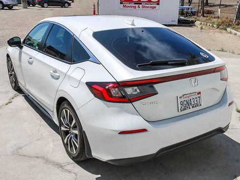 Used 2023 Honda Civic EX-L image 7