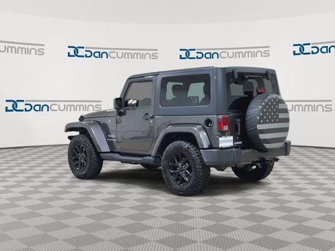 Used 2018 Jeep Wrangler Sport AWD/4WD image 6