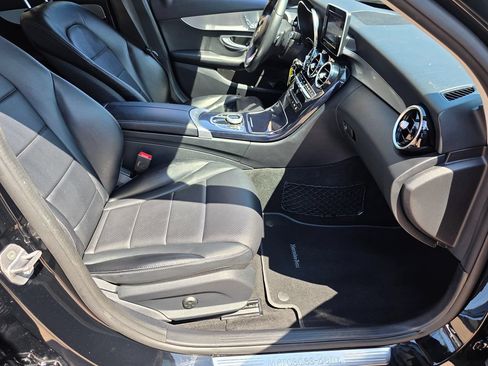 Used 2017 Mercedes-Benz C 300 Sedan image 15
