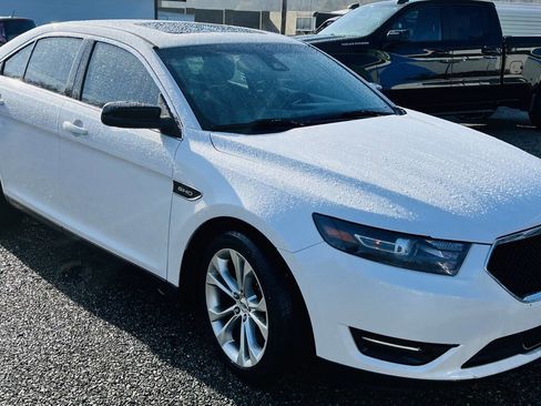 Used 2014 Ford Taurus SHO w/ Equipment Group 401A image 14