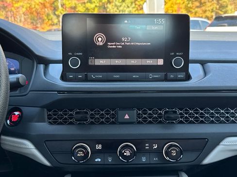 Certified 2023 Honda Accord LX image 18