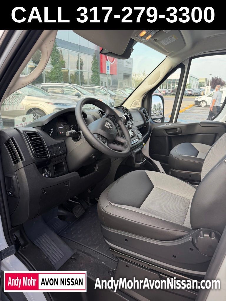 Used 2025 RAM ProMaster 2500 w/ Convenience Group FWD image 6