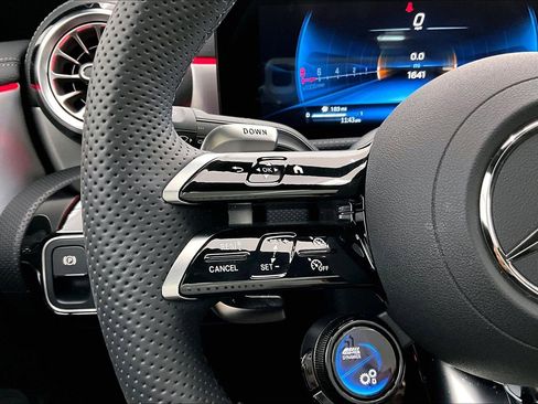 Used 2026 Mercedes-Benz CLA 35 AMG 4MATIC image 21