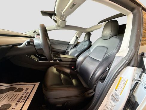 Used 2019 Tesla Model 3 Standard Range RWD image 23