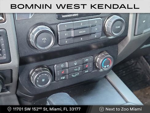 Used 2019 Ford F150 Raptor w/ Equipment Group 801A Mid image 24