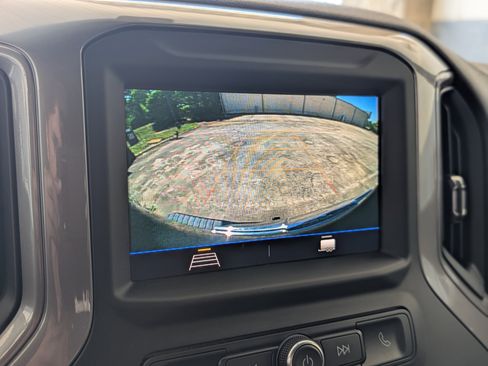 Used 2021 Chevrolet Silverado 1500 Custom image 26