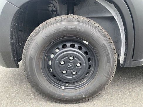 New 2024 RAM ProMaster 2500 w/ Safety Group FWD image 10