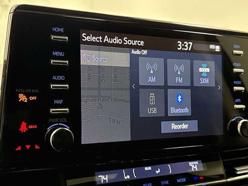 Certified 2021 Toyota Sienna Platinum image 18