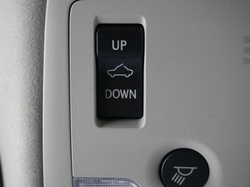 Used 2015 Lexus ES 300h FWD image 28