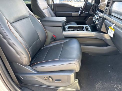New 2025 Ford F250 Lariat w/ Lariat Ultimate Package image 11
