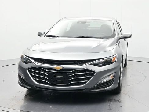 Used 2024 Chevrolet Malibu LT FWD image 2