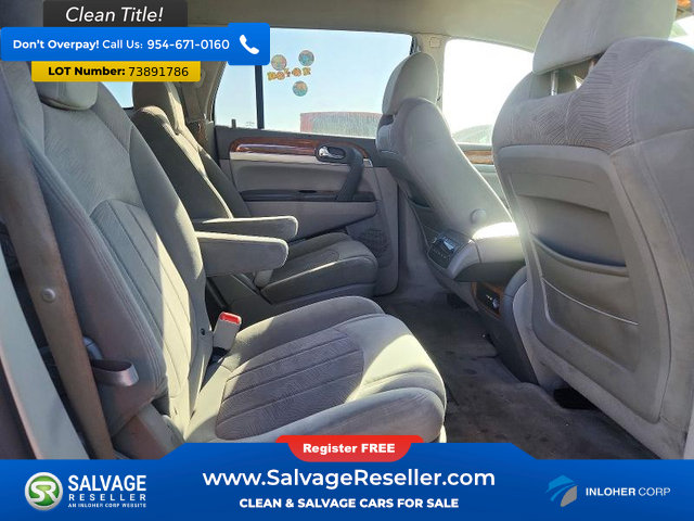 Used 2008 Buick Enclave CX w/ Entertainment Package #2 FWD image 15