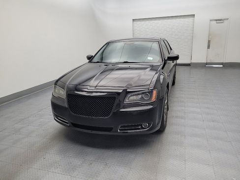Used 2014 Chrysler 300 S w/ Luxury Group AWD/4WD image 15