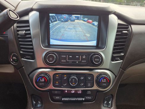 Used 2019 Chevrolet Tahoe LT AWD/4WD image 21