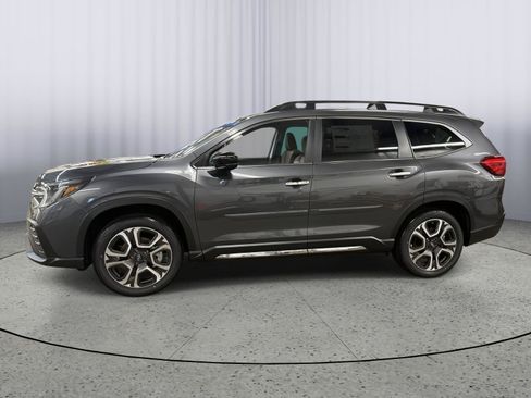 Used 2026 Subaru Ascent Touring AWD/4WD image 2
