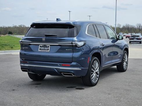 New 2026 Buick Enclave Avenir w/ Super Cruise Package AWD/4WD image 4