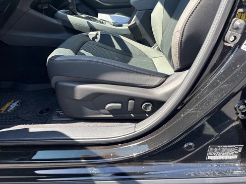 Certified 2025 Subaru Crosstrek 2.5i Wilderness w/ Wilderness Package image 13