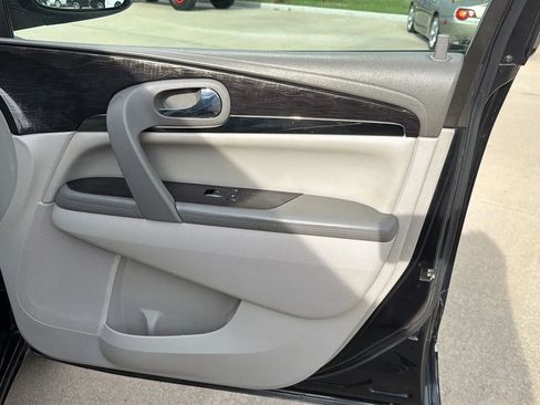 Used 2015 Buick Enclave Convenience FWD image 70