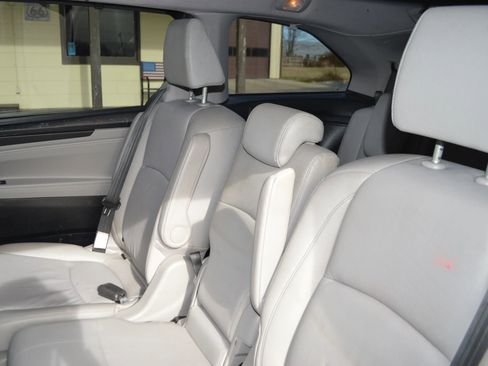 Used 2018 Honda Odyssey EX-L image 24