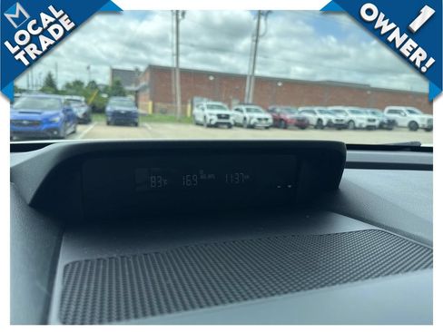 Used 2022 Subaru Ascent Premium w/ Convenience Package AWD/4WD image 20