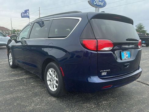 Used 2020 Chrysler Voyager Lxi FWD image 7