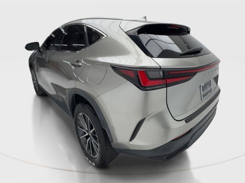 Used 2022 Lexus NX 250 FWD w/ Accessory Package 2 image 10