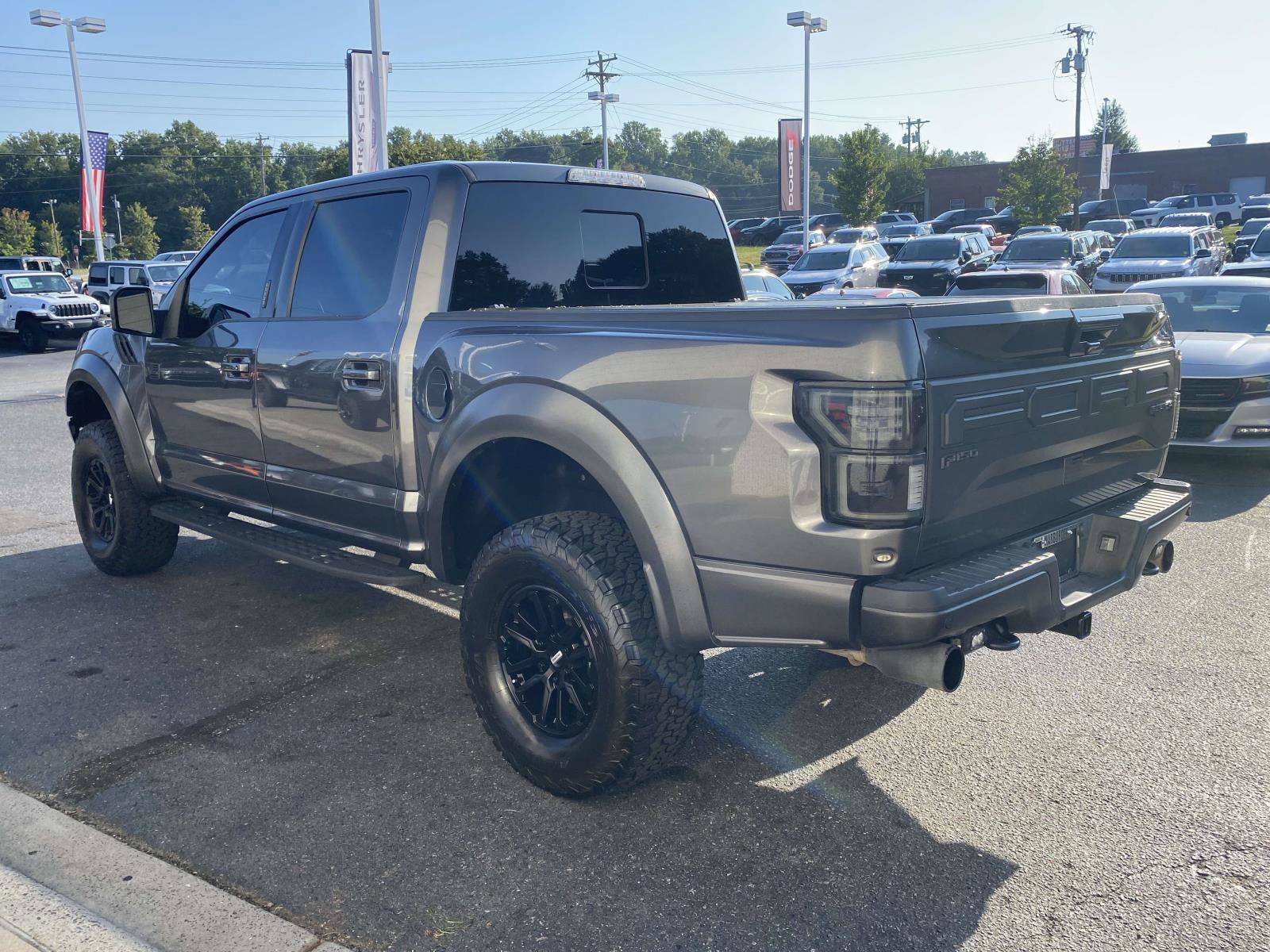 Used 2020 Ford F150 Raptor w/ Equipment Group 802A Luxury AWD/4WD image 7