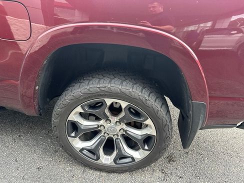 Used 2019 RAM 1500 Limited AWD/4WD image 6
