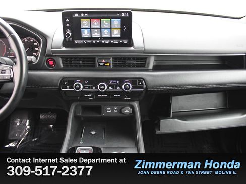 Certified 2023 Honda Pilot Touring image 19