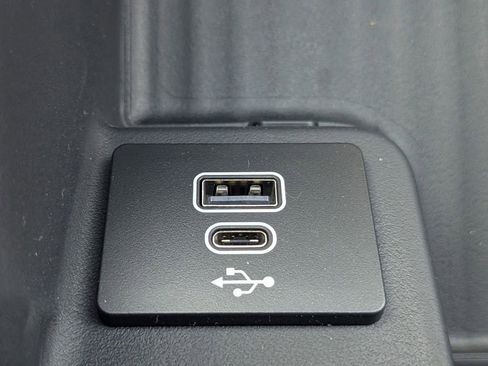 New 2026 Ford Expedition Platinum w/ Stealth Performance Package image 24