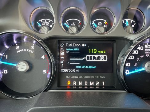 Used 2014 Ford F250 Platinum w/ FX4 Off-Road Package image 41