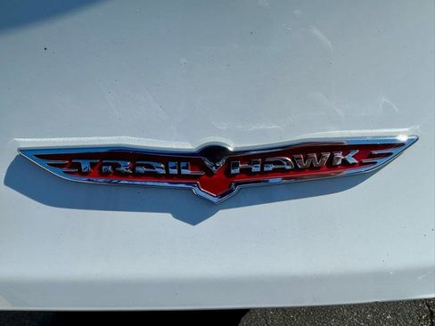 Used 2014 Jeep Cherokee Trailhawk w/ Cold Weather Group image 25