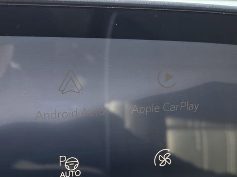 New 2026 Buick Enclave Avenir image 7