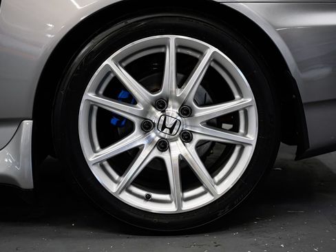 Used 2004 Honda S2000 image 42