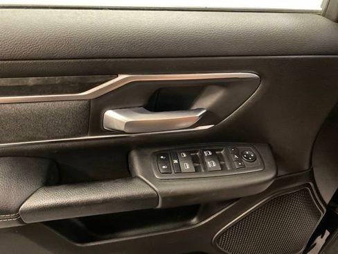 Used 2019 RAM 1500 Big Horn AWD/4WD image 18