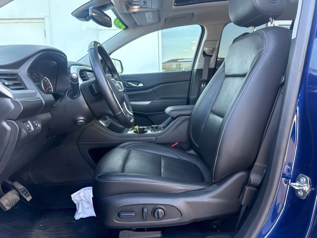 Used 2023 GMC Acadia SLT w/ Preferred Package AWD/4WD image 15