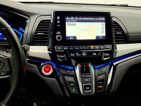 Used 2023 Honda Odyssey Touring image 18