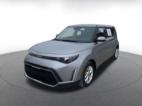 Used 2025 Kia Soul LX w/ LX Technology Package image 7
